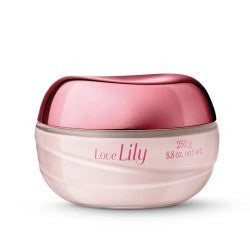 Love Lily Crema Hidratante Satinada 250g – Hidratación y fragancia sofisticada