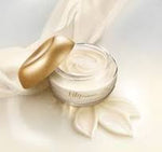 Lily Cashmere Crema Hidratante Corporal 250g | O Boticário